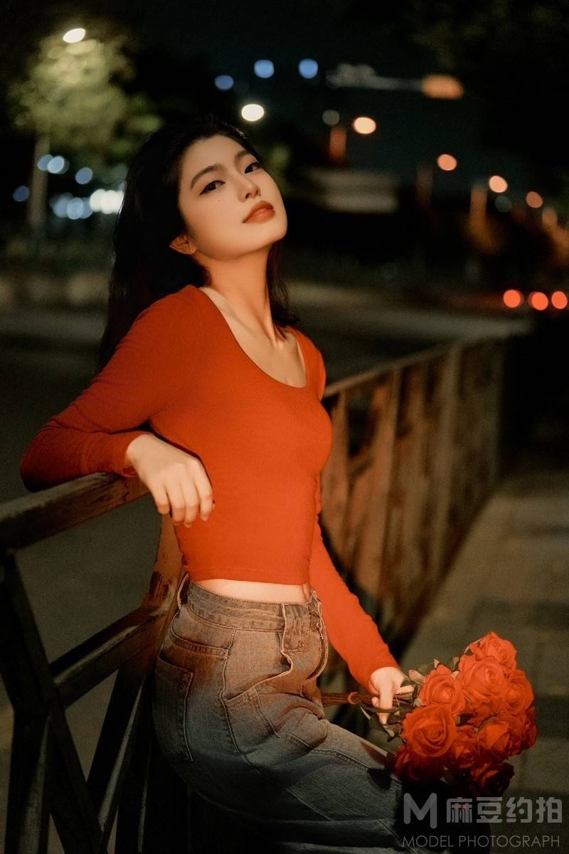 夜景模特
