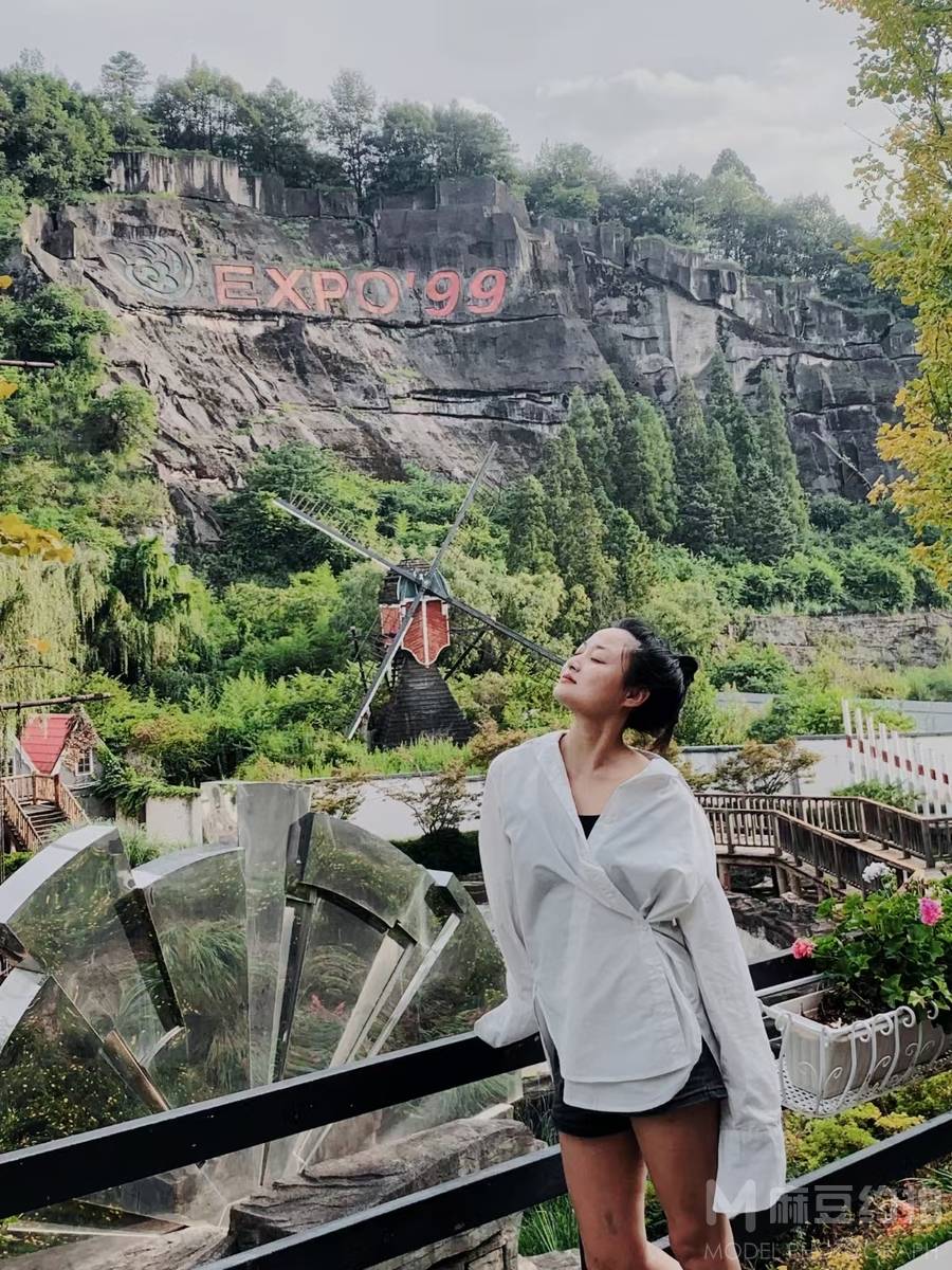 暗黑模特