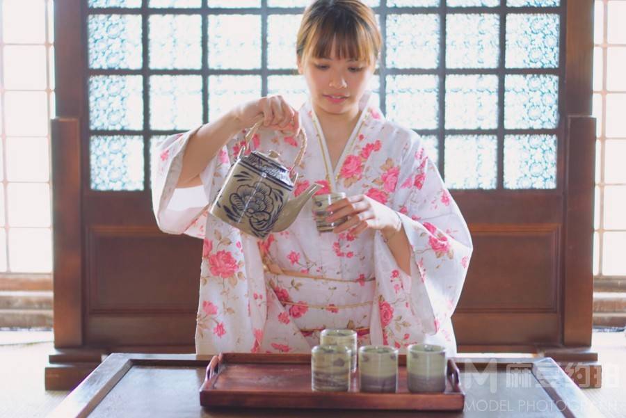 和服模特
