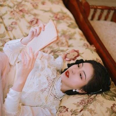 民国模特