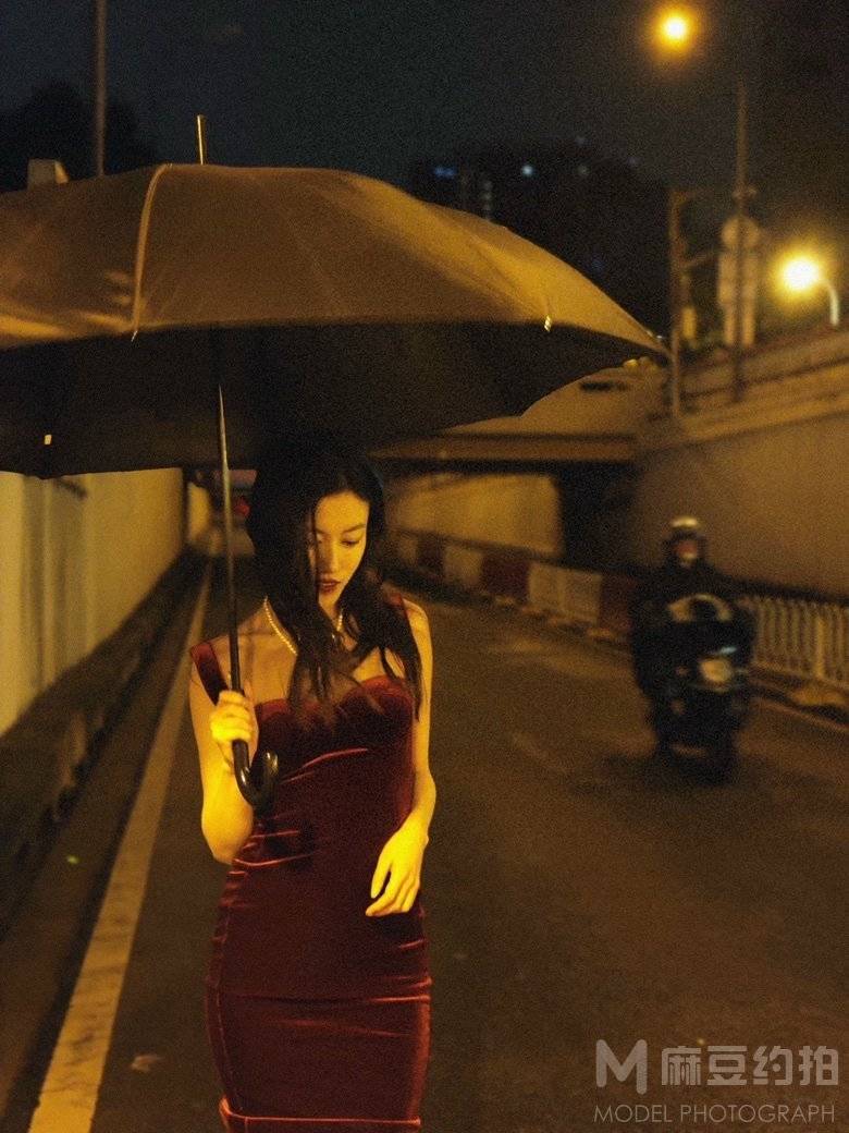 暗黑模特