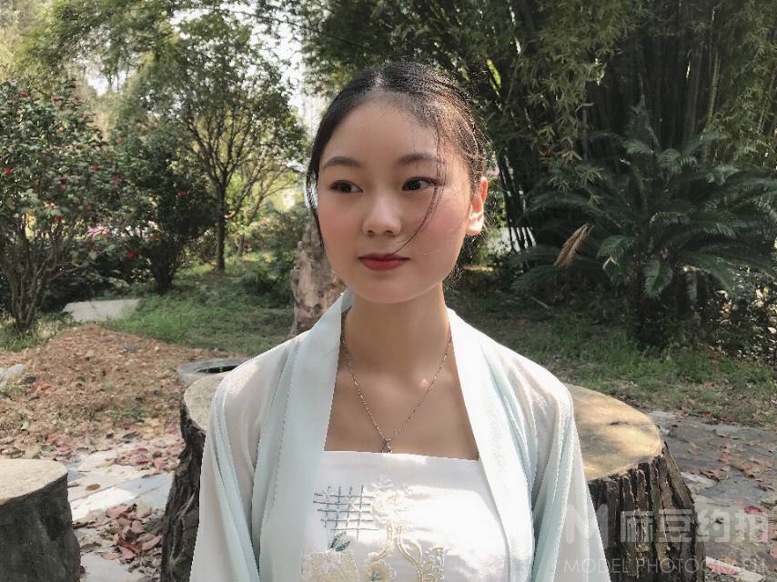 民国模特