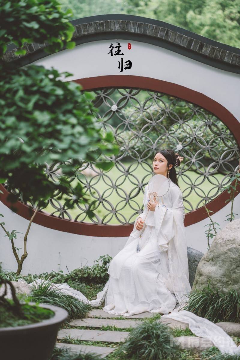 汉服模特