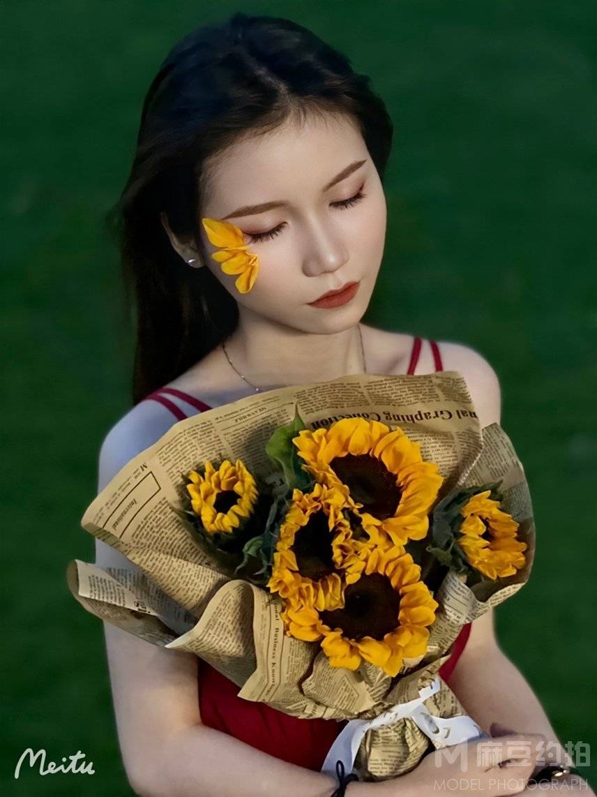 情绪模特