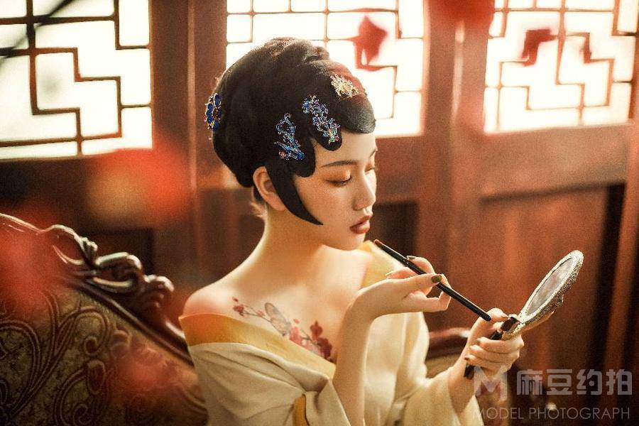 暗黑模特