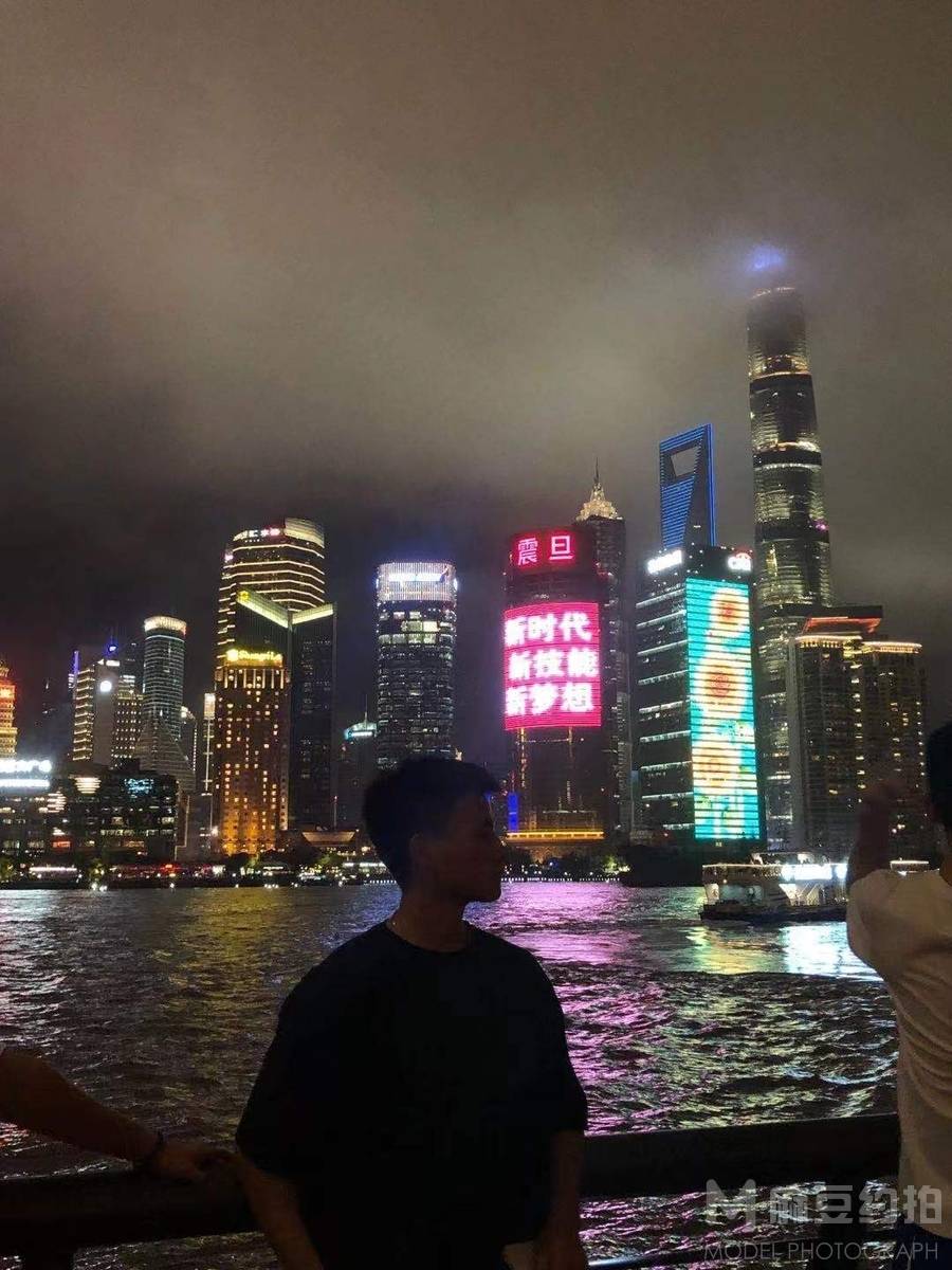 情侣模特