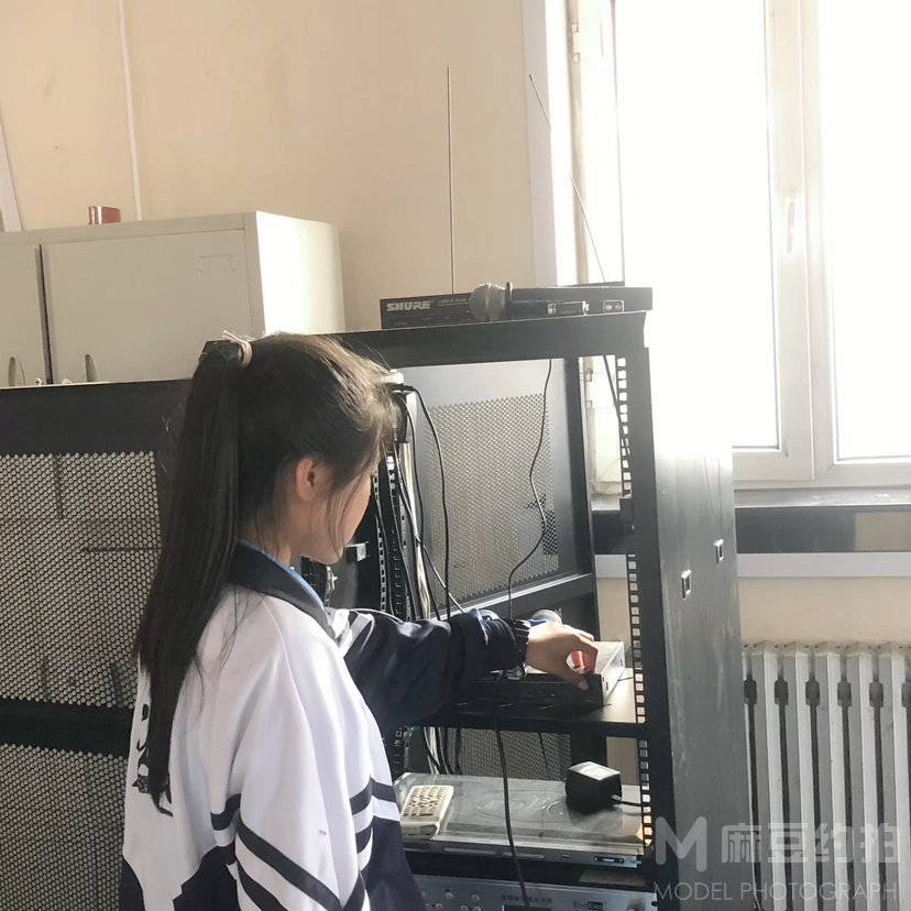 妆容模特