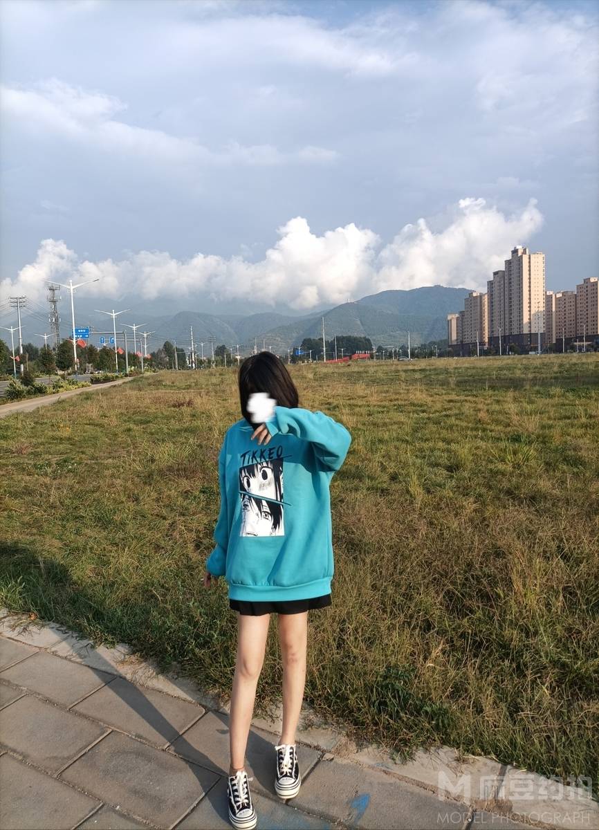 校园模特