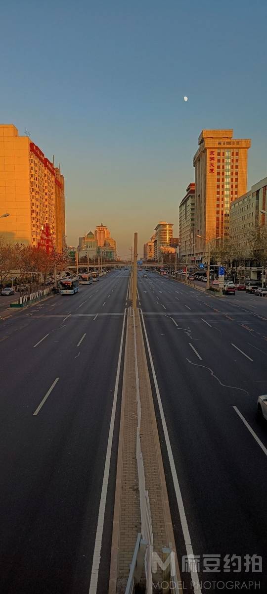 纪实模特