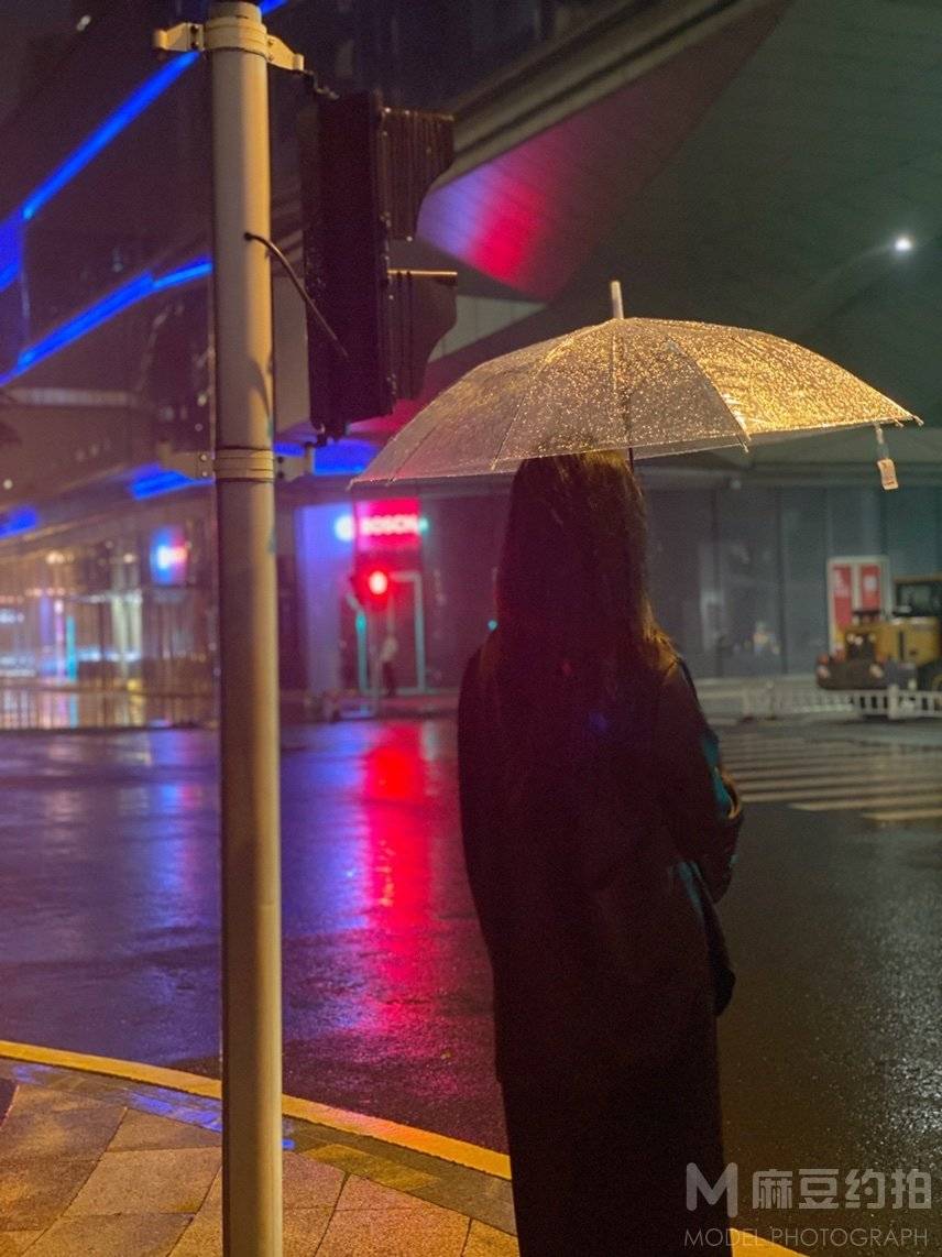 夜景模特