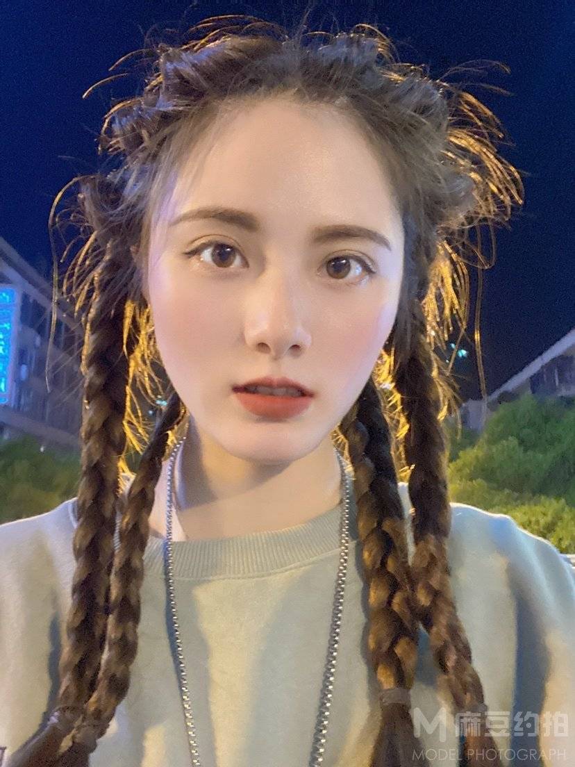 商务模特