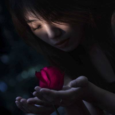 情绪模特