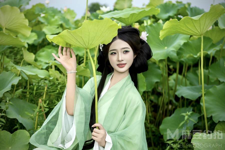 民国模特