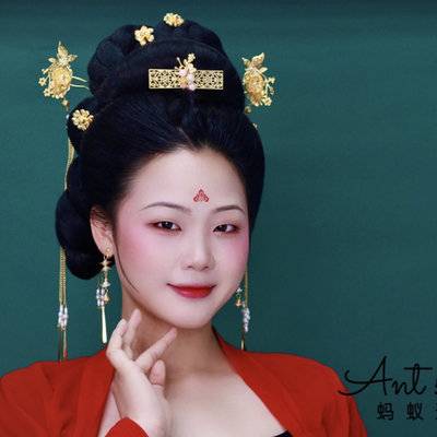 妆容模特