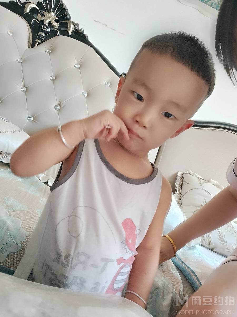 儿童摄影模特