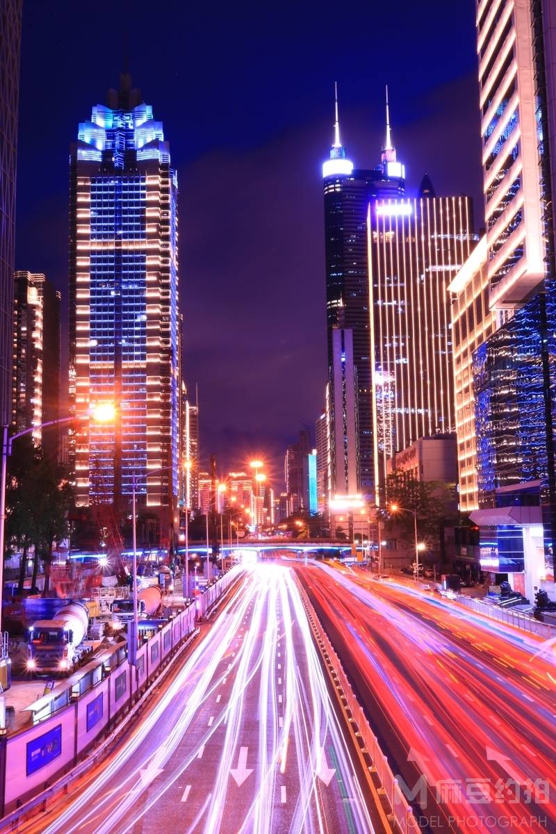 夜景模特