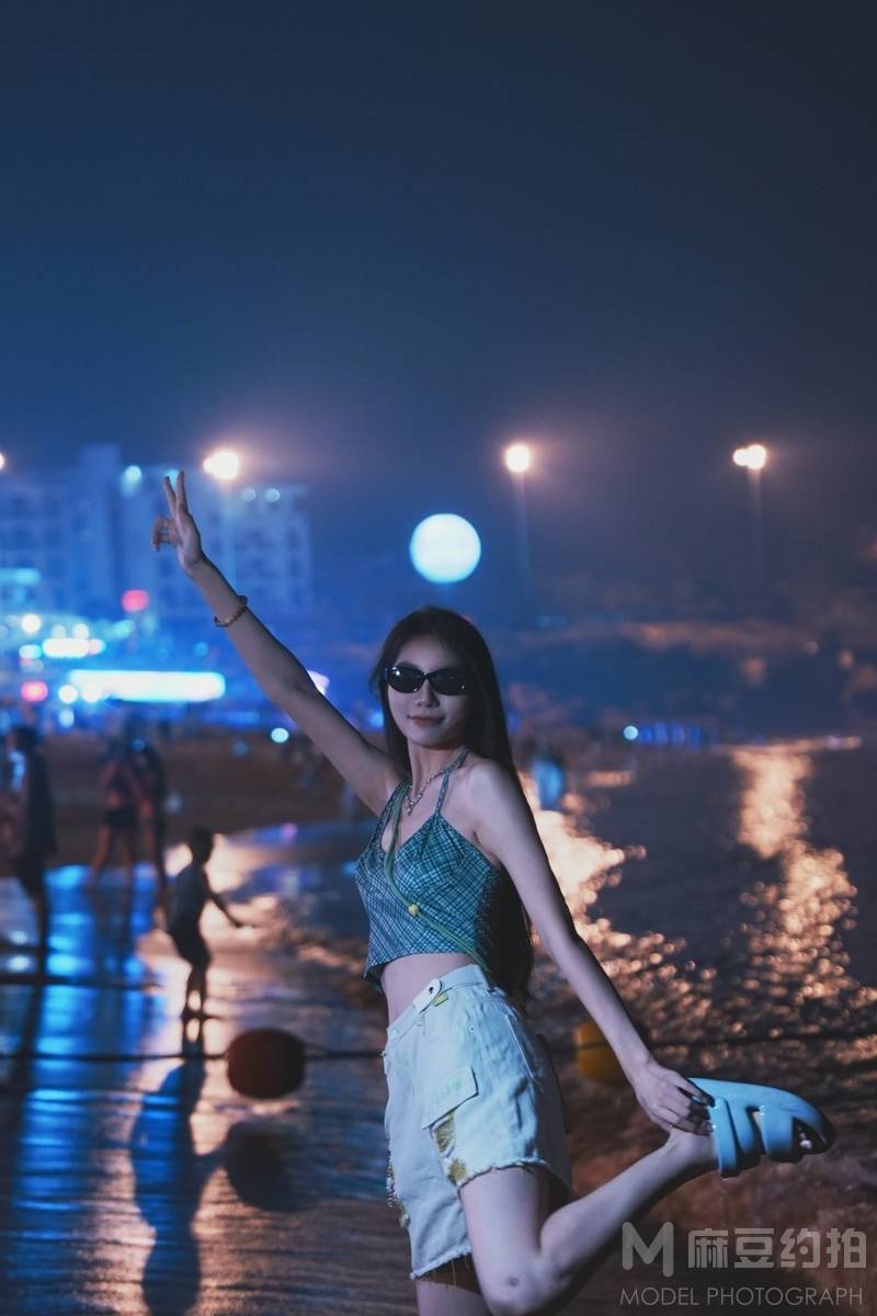 夜景模特