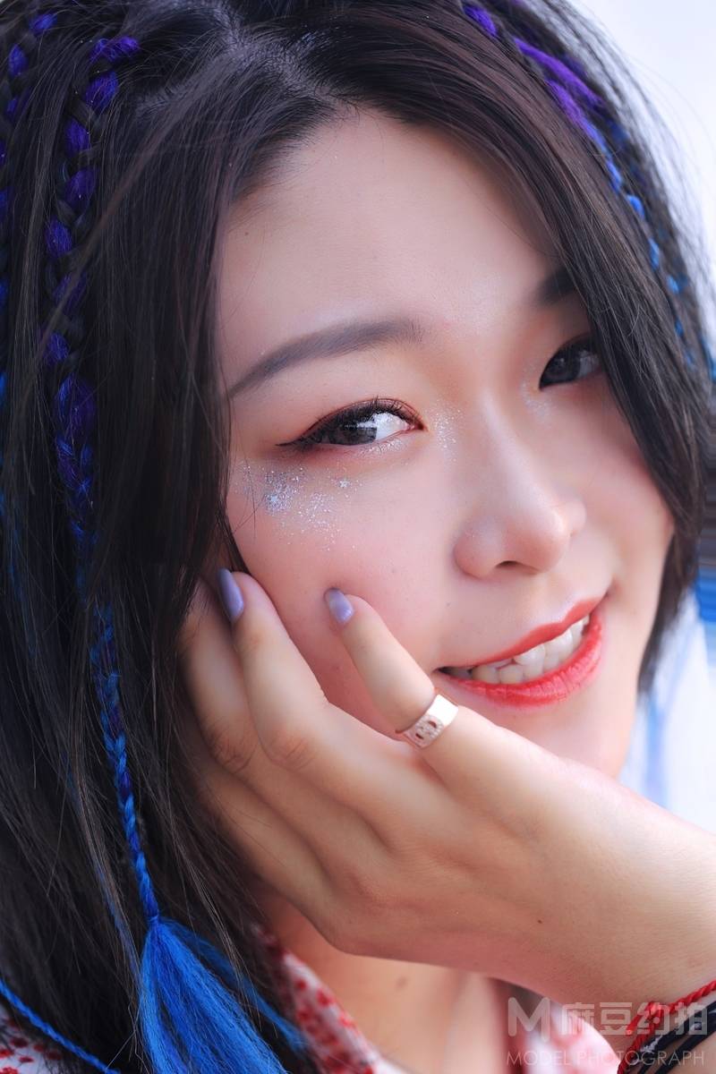 情绪模特