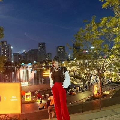 黑白模特