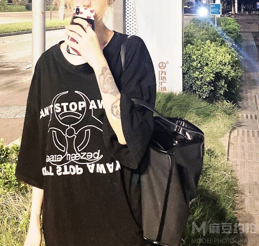 暗黑模特