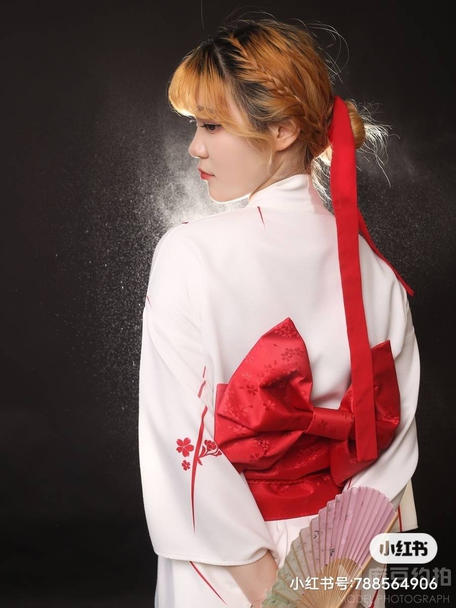 和服模特