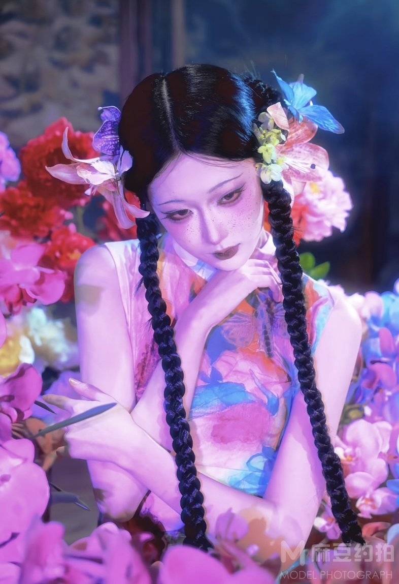 妆容模特