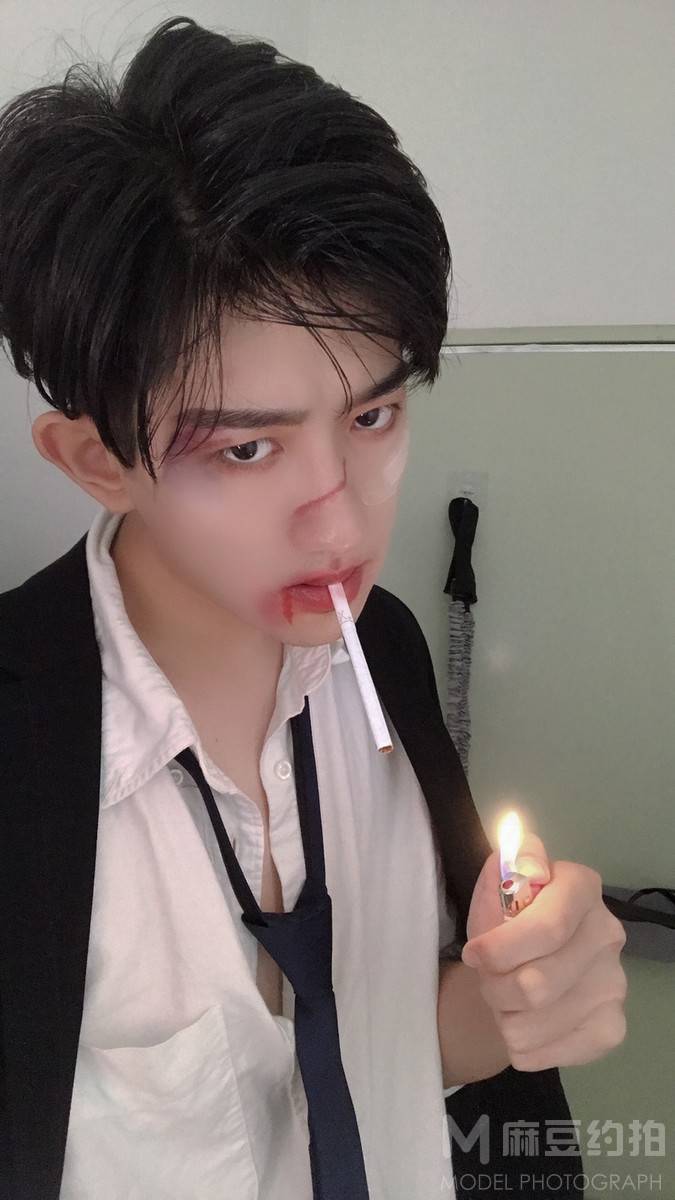 暗黑模特