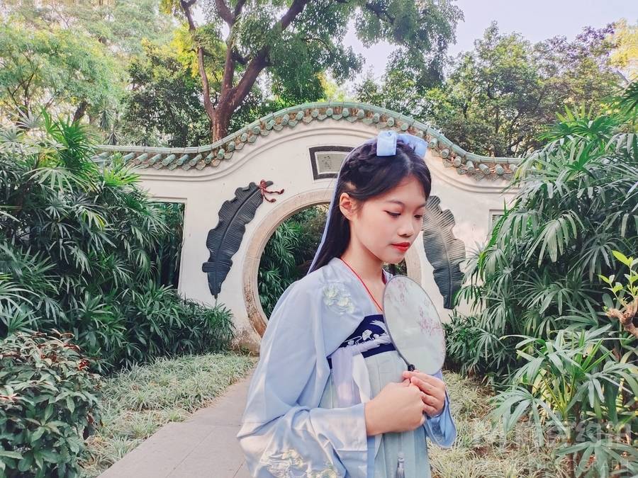 汉服模特