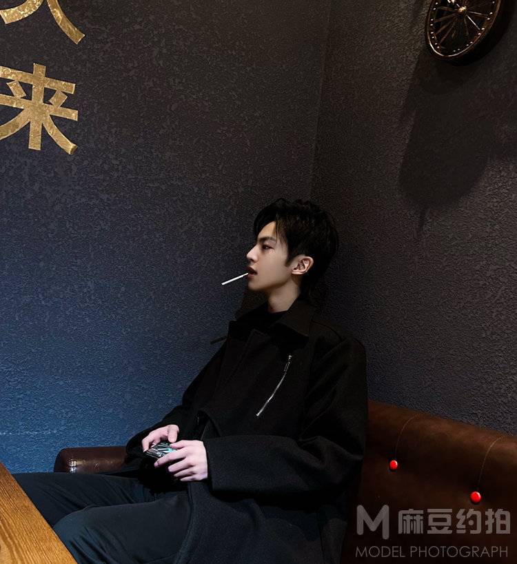 暗黑模特
