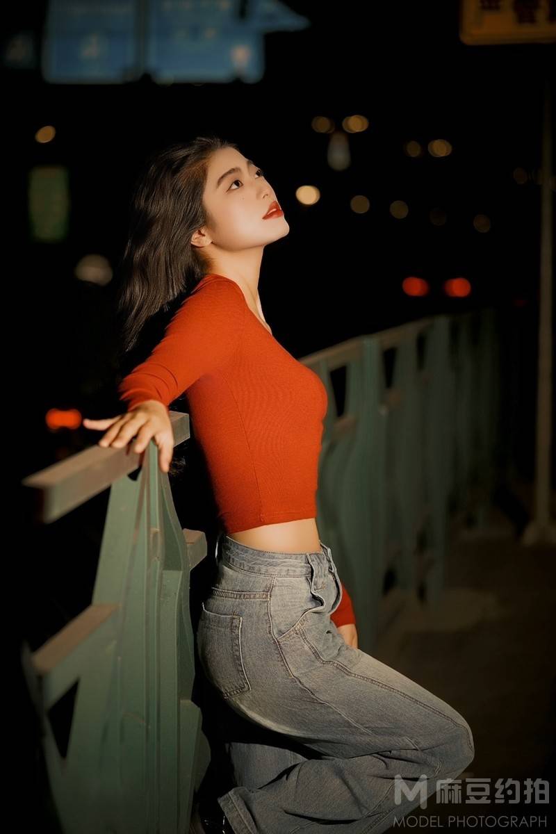夜景模特