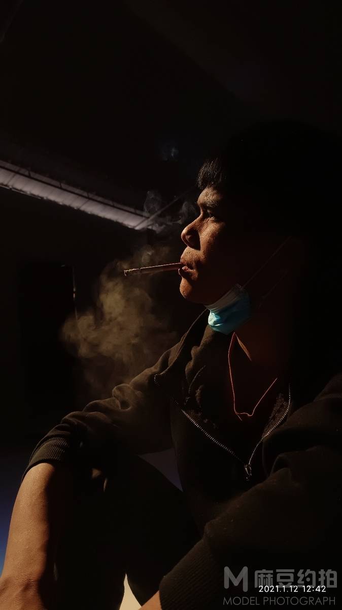 暗黑模特