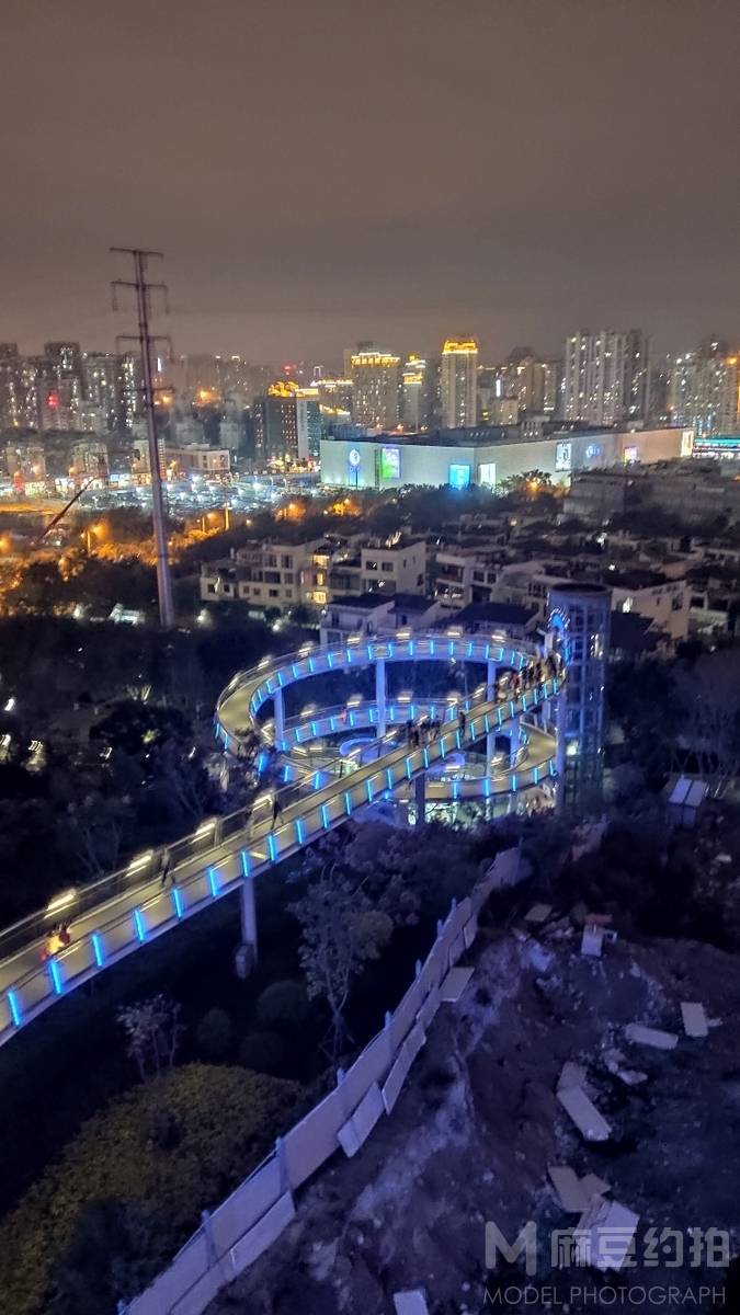 夜景模特