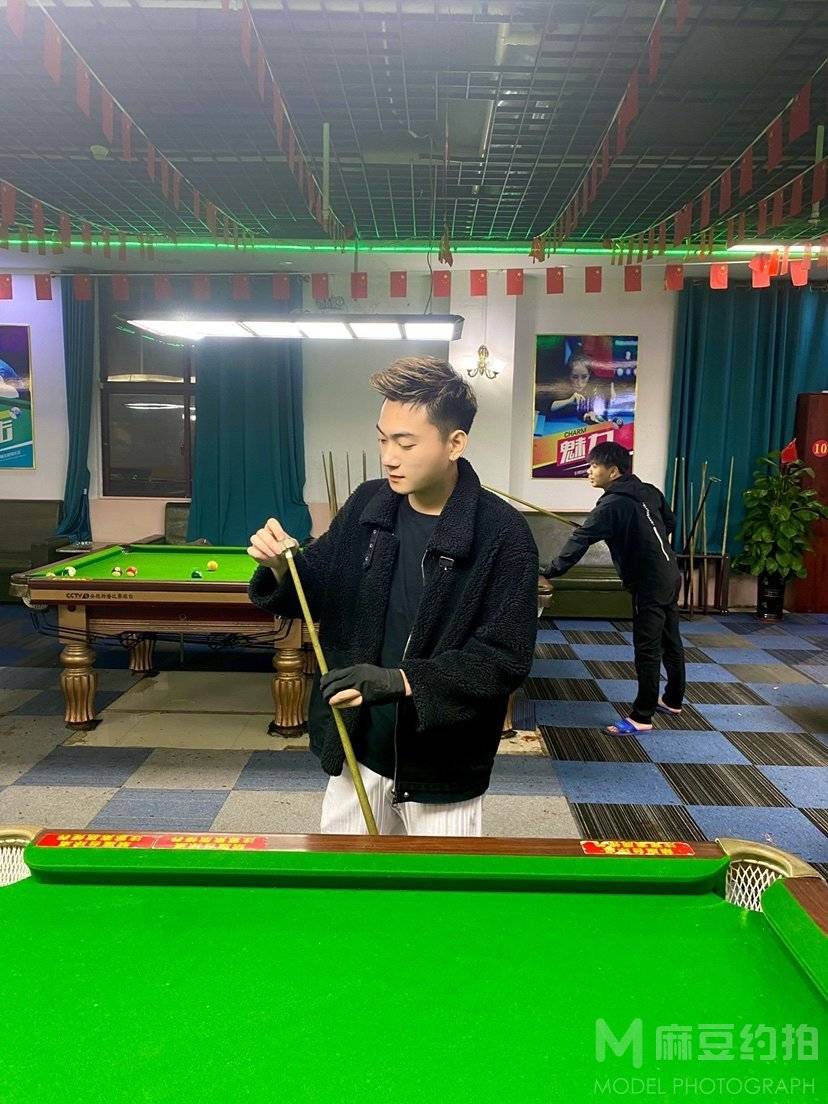 胶片模特