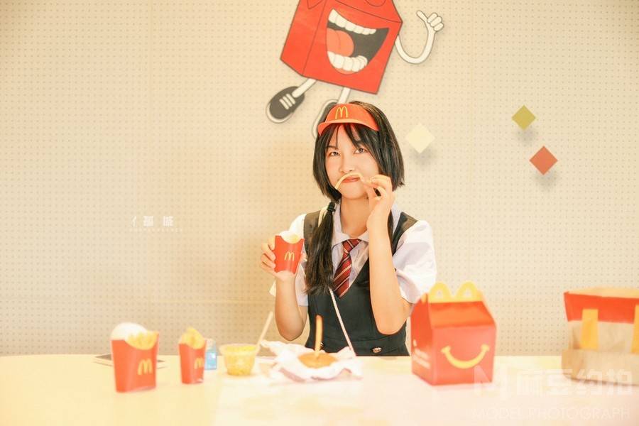 清新模特