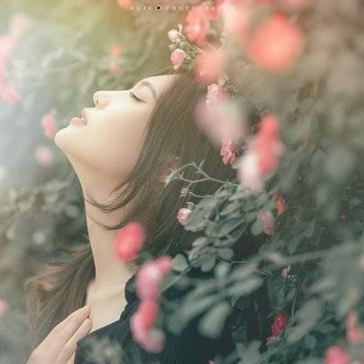 情绪模特