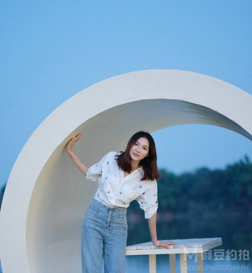 清新模特