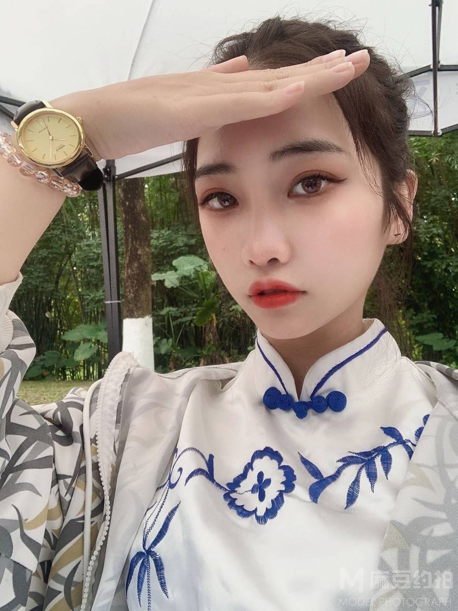 商务模特