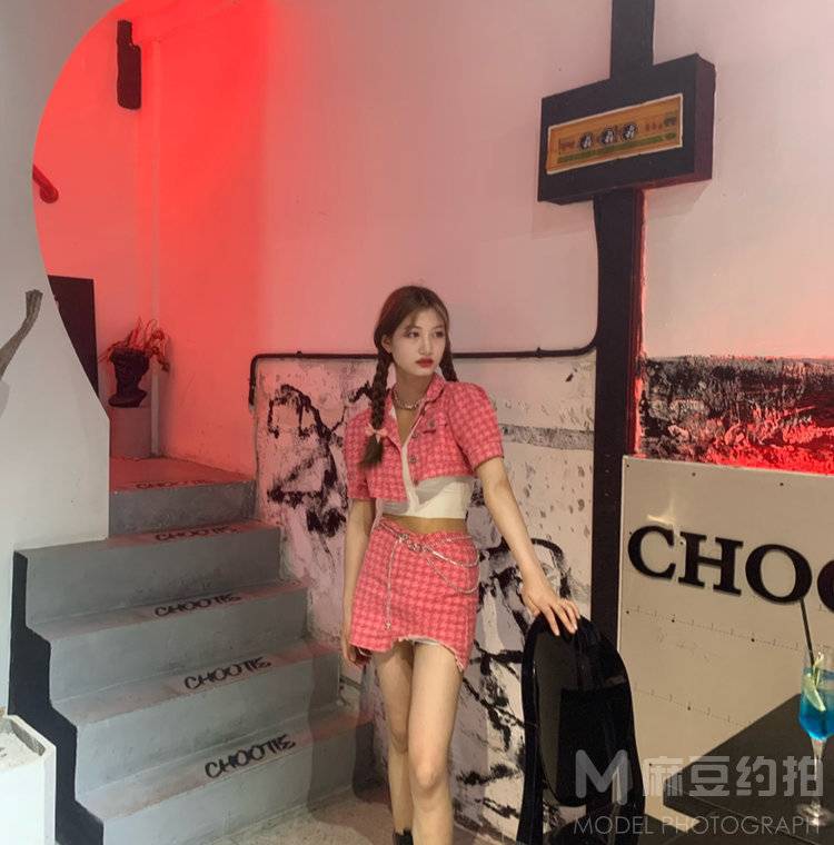 校园模特