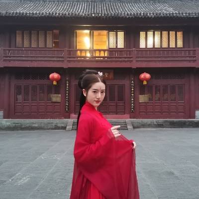 汉服模特