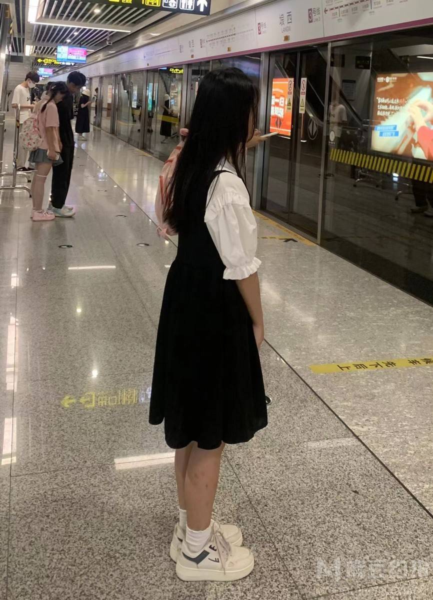 纪实模特