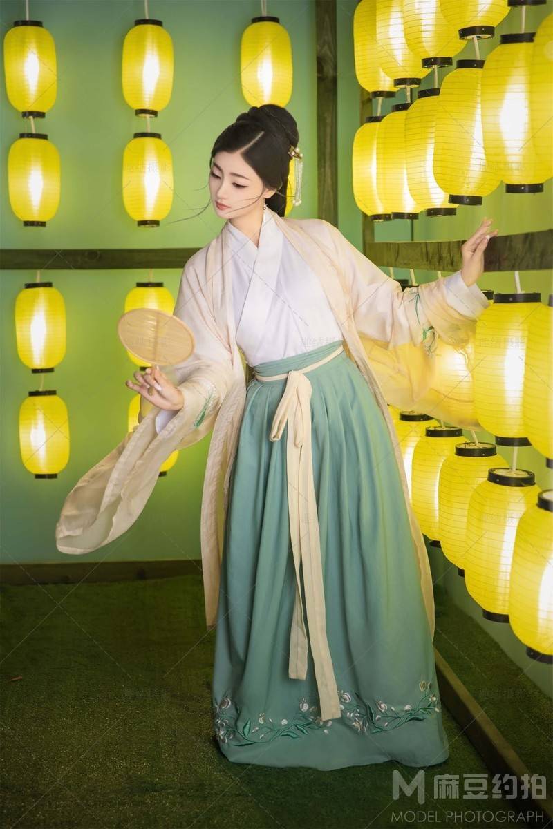 民国模特