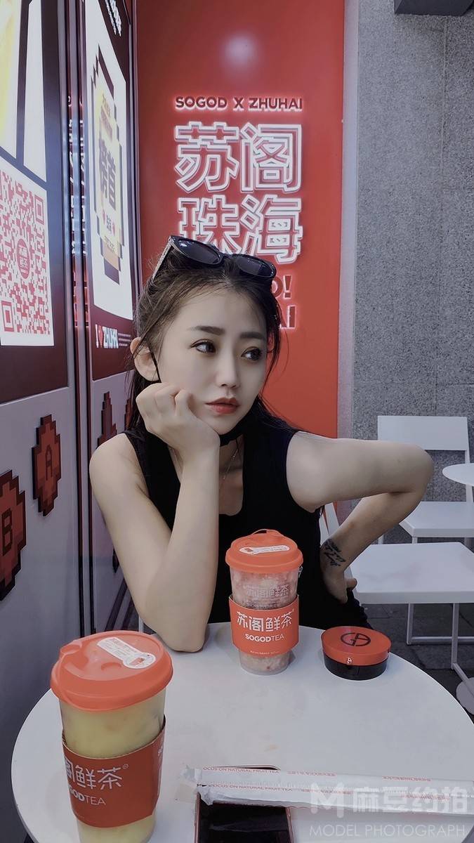 暗黑模特