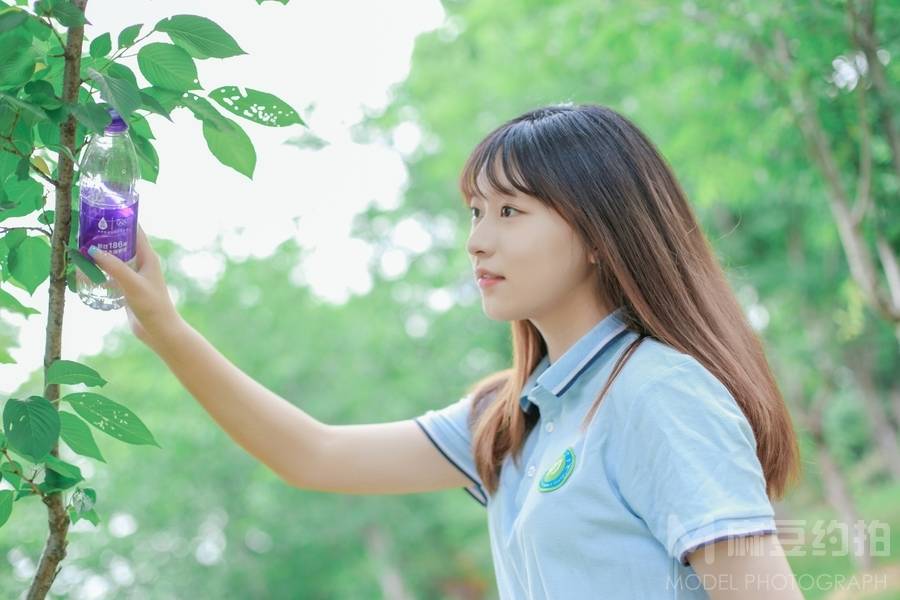 清新模特
