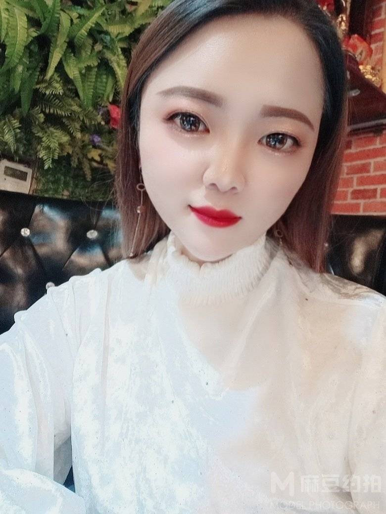 商务模特