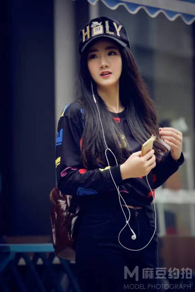 情绪模特