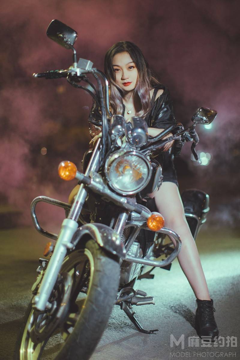 暗黑模特