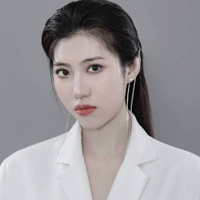 黑白模特
