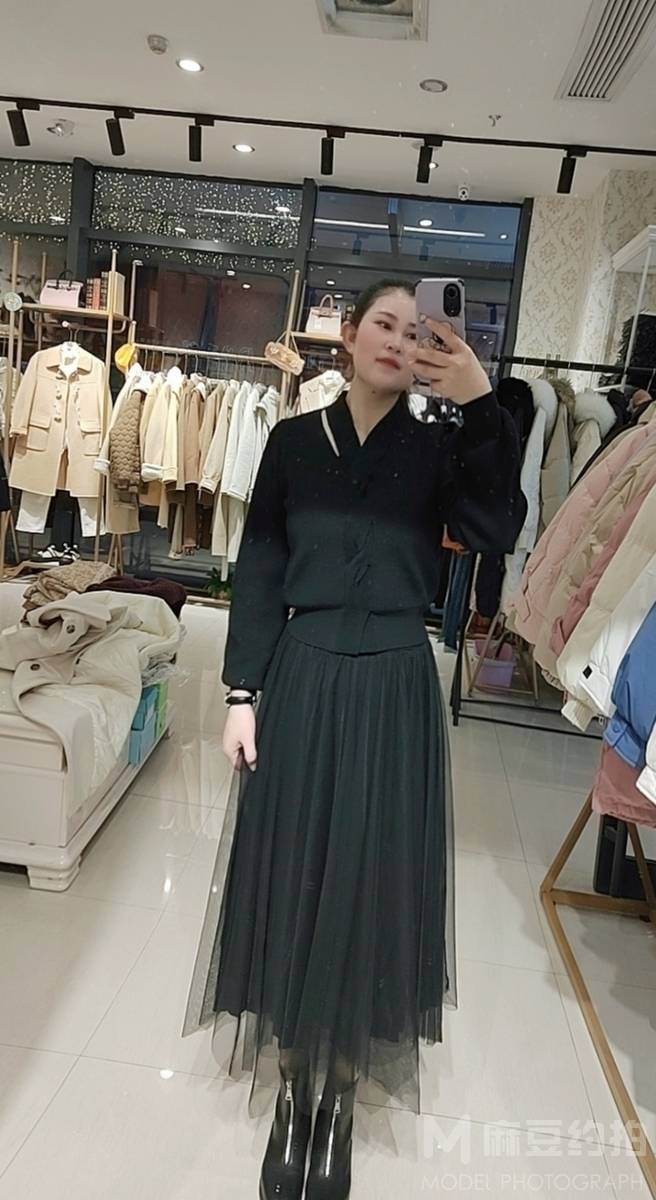 清新模特