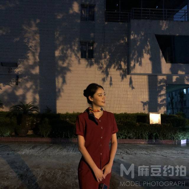 校园模特