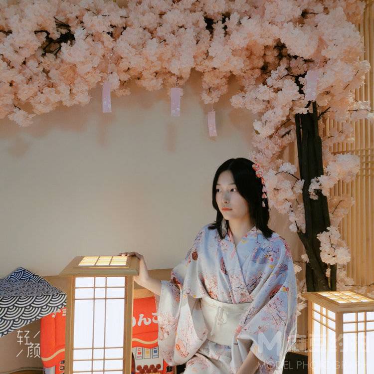 和服模特
